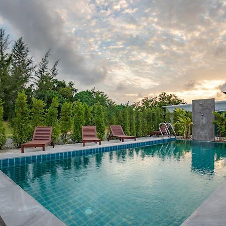 Malinee Resort Strand Bang Tao Exterior foto