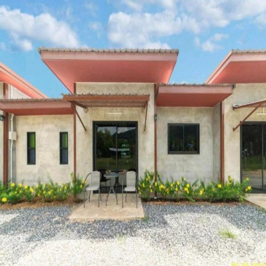 Malinee Resort Strand Bang Tao Exterior foto