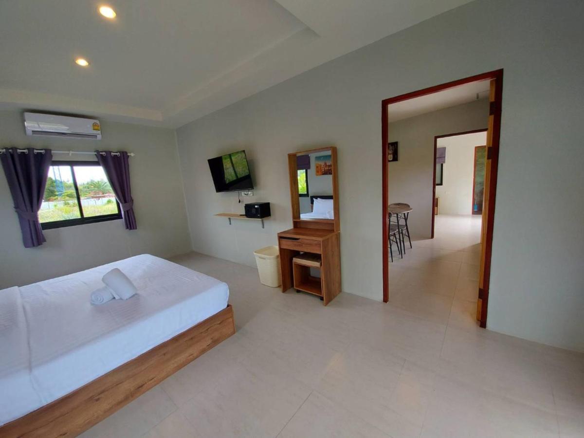 Malinee Resort Strand Bang Tao Exterior foto