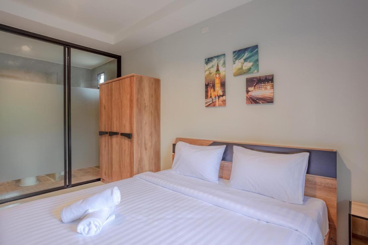 Malinee Resort Strand Bang Tao Exterior foto
